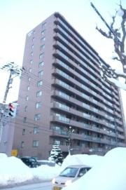 ラ・クレスト菊水