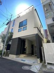 東京メトロ丸ノ内線新中野駅まで徒歩5分