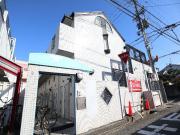 近鉄難波・奈良線近鉄奈良駅までバス約12分 徒歩4分