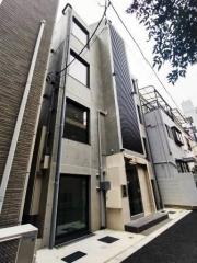 ＪＲ中央線御茶ノ水駅まで徒歩7分