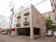 札幌市電中央区役所前駅まで徒歩7分