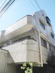 ＪＲ山手線鶯谷駅まで徒歩4分