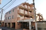 ＪＲ青梅線福生駅まで徒歩11分