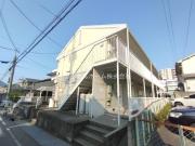 ＪＲ呉線呉駅までバス約5分 徒歩2分