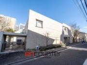 プレミアガーデン本郷