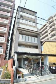 地下鉄烏丸線烏丸御池駅まで徒歩7分