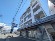 ソレイユ鷹ノ子駅前