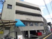 広島電鉄宇品線日赤病院前駅まで徒歩10分