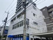 カタリーナホームズ