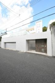 Nishi Okamoto No.7 House