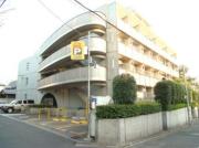 都営大江戸線中野坂上駅まで徒歩8分