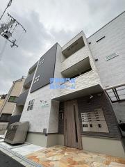 地下鉄四つ橋線岸里駅まで徒歩8分