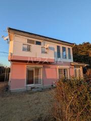 栄町脇川戸建て