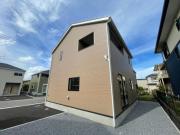 ＪＲ成田線成田駅までバス約27分 徒歩5分