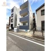 Sunny Court III