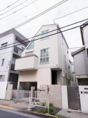 東急東横線中目黒駅まで徒歩9分