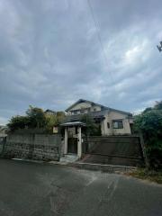 鷹見台三丁目8番貸家