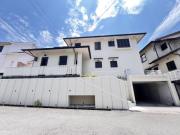 西山1丁目 一戸建