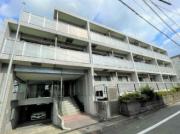 東京メトロ千代田線代々木公園駅まで徒歩10分