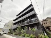 Log登戸station side