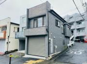 小田急江ノ島線桜ヶ丘駅まで徒歩7分