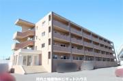 モア クルーズ