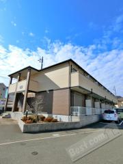 南海泉北線和泉中央駅まで徒歩15分