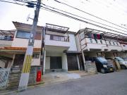 近鉄難波・奈良線近鉄奈良駅までバス約9分 徒歩5分