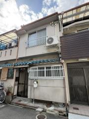 寝屋川市河北東町10-25