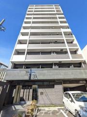 地下鉄鶴舞線丸の内駅まで徒歩10分