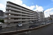 阪急千里線千里山駅まで徒歩14分