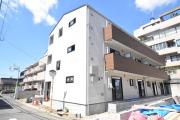 ＪＲ常磐線（各駅停車）新松戸駅まで徒歩8分