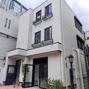ＪＲ山手線原宿駅まで徒歩6分