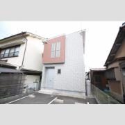 FULL HOUSE namiuchi