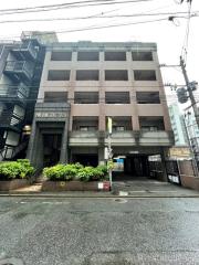 西鉄天神大牟田線薬院駅まで徒歩9分