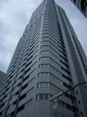 ディーグラフォート大阪N.Y.タワーHIGOBASHI