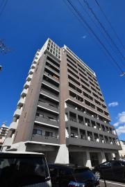 The Square・Grand Residence（ザ・スクエア グ