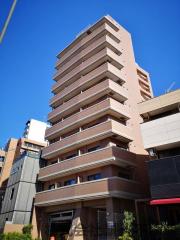 地下鉄七隈線渡辺通駅まで徒歩6分