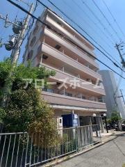 地下鉄西神・山手線伊川谷駅までバス約13分 徒歩4分