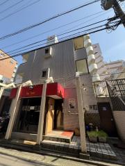 地下鉄七隈線天神南駅まで徒歩8分