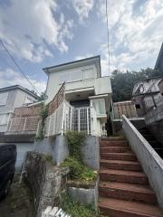 ＪＲ中央線西八王子駅までバス約11分 徒歩5分