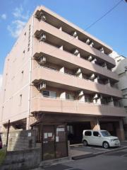 ＪＲ山陽本線岡山駅まで徒歩5分