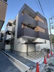 阪急神戸線十三駅まで徒歩10分