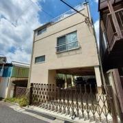 都営大江戸線中野坂上駅まで徒歩10分