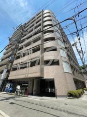 地下鉄御堂筋線新大阪駅まで徒歩8分