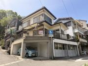 鹿松町3丁目貸家