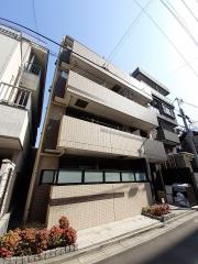 東京メトロ日比谷線三ノ輪駅まで徒歩8分