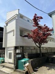 ロワール六浦弐番館