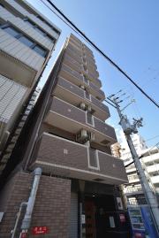 地下鉄中央線堺筋本町駅まで徒歩4分