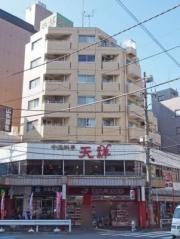 東京メトロ丸ノ内線新中野駅まで徒歩1分
